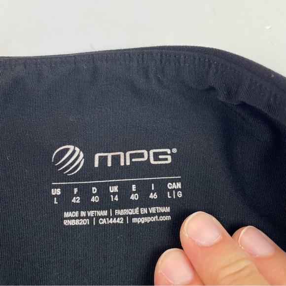 MPG Solid Black Workout Athletic Leggings Shorts Capris Women Large - Picture 2 of 5